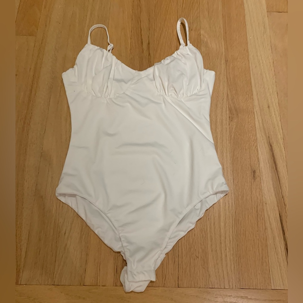 Princess Polly bodysuit!